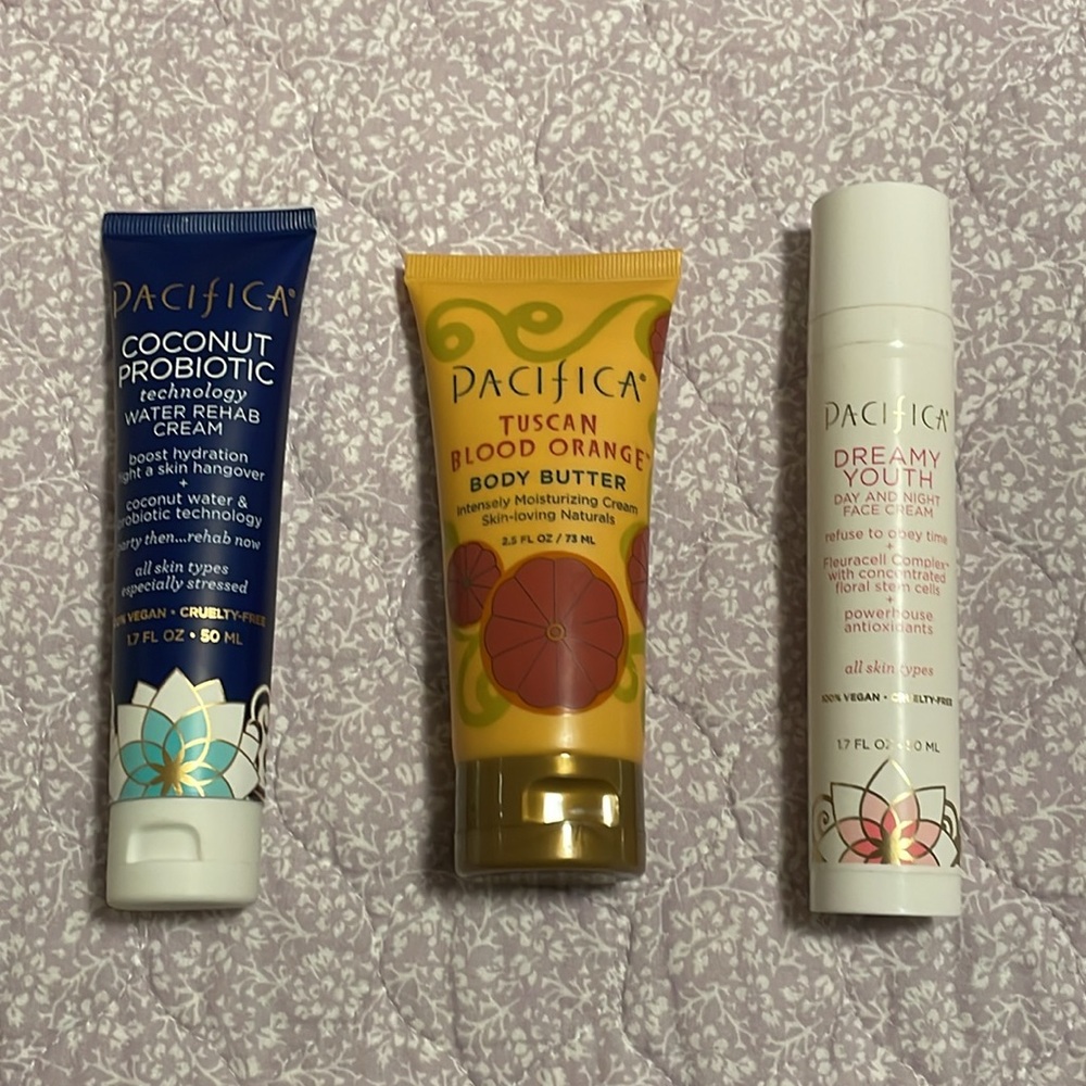 Pacifica Skincare bundle